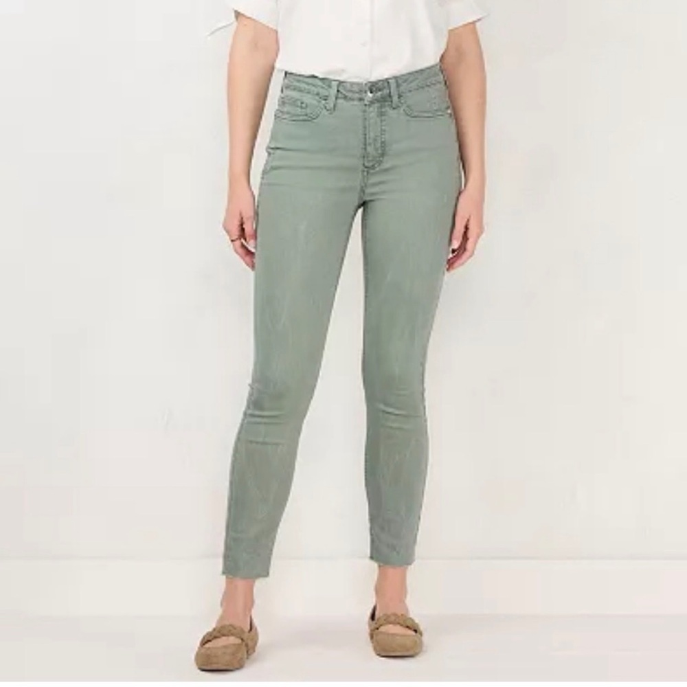 LC Lauren Conrad Skinny Ankle Jeans